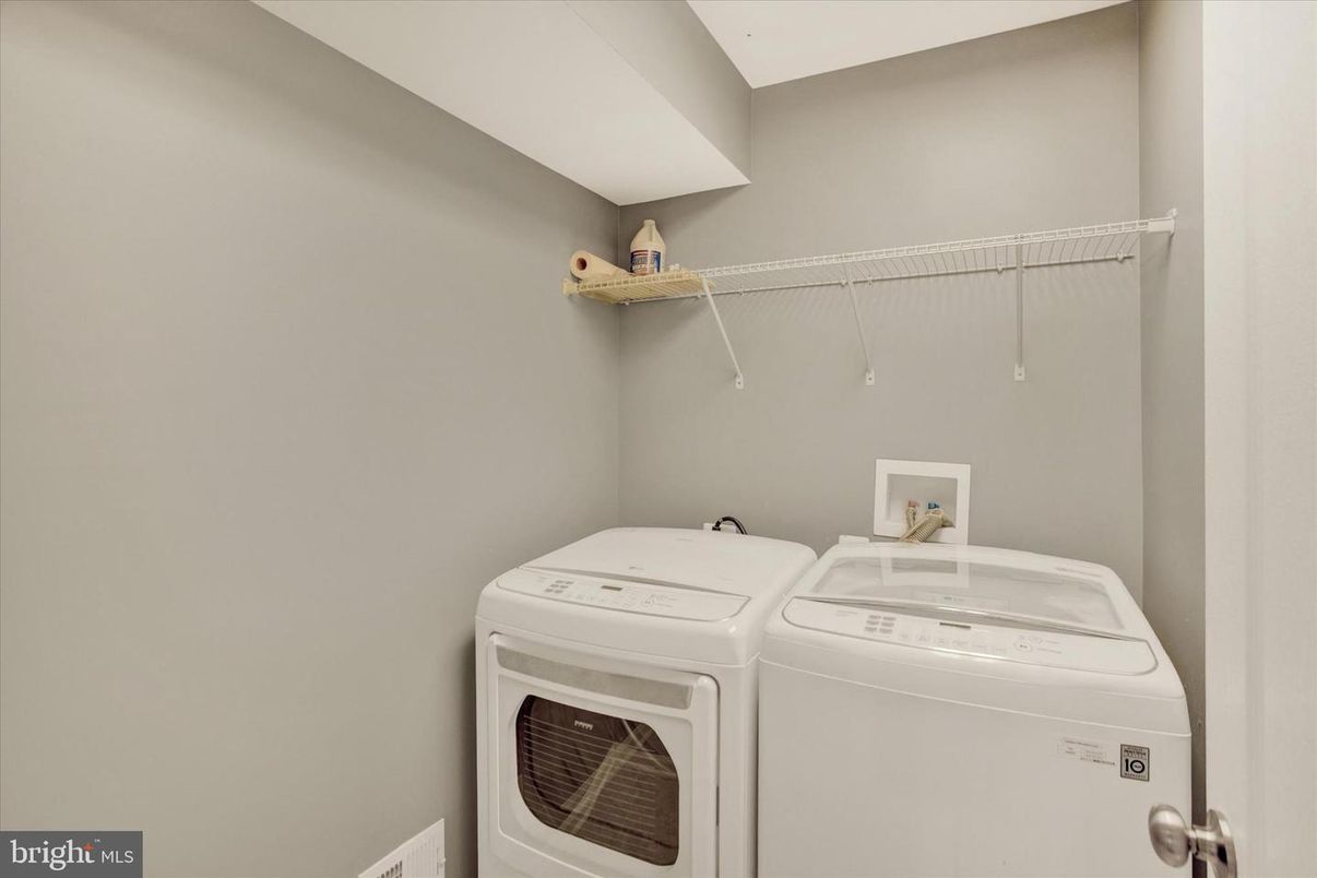 Interior, Washer