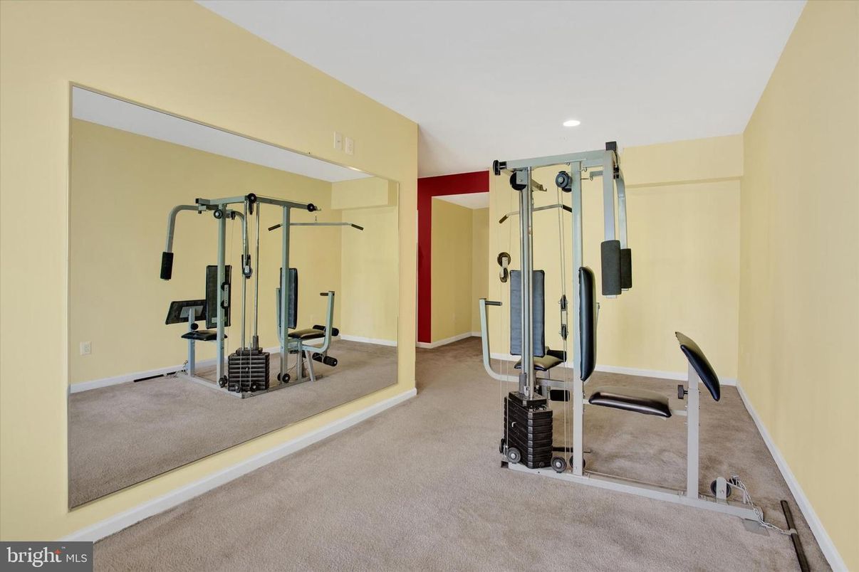 Fitness Equipment, Interior, Recessed Lighting