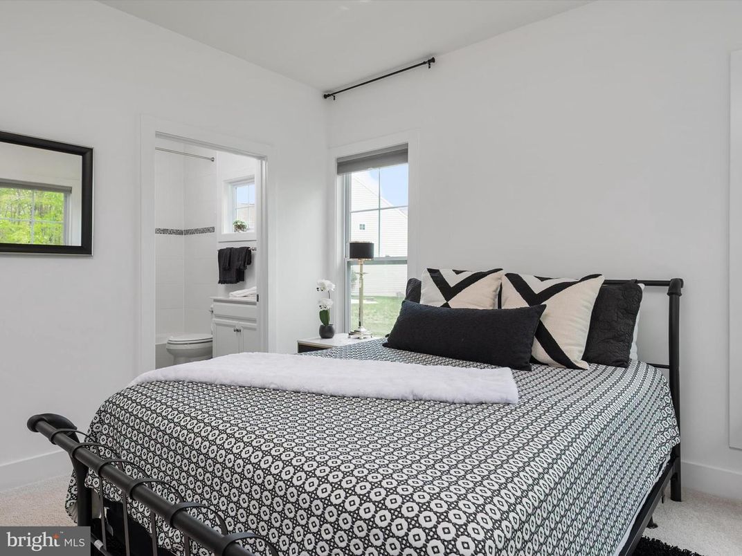 Bathroom, Bedroom, Interior
