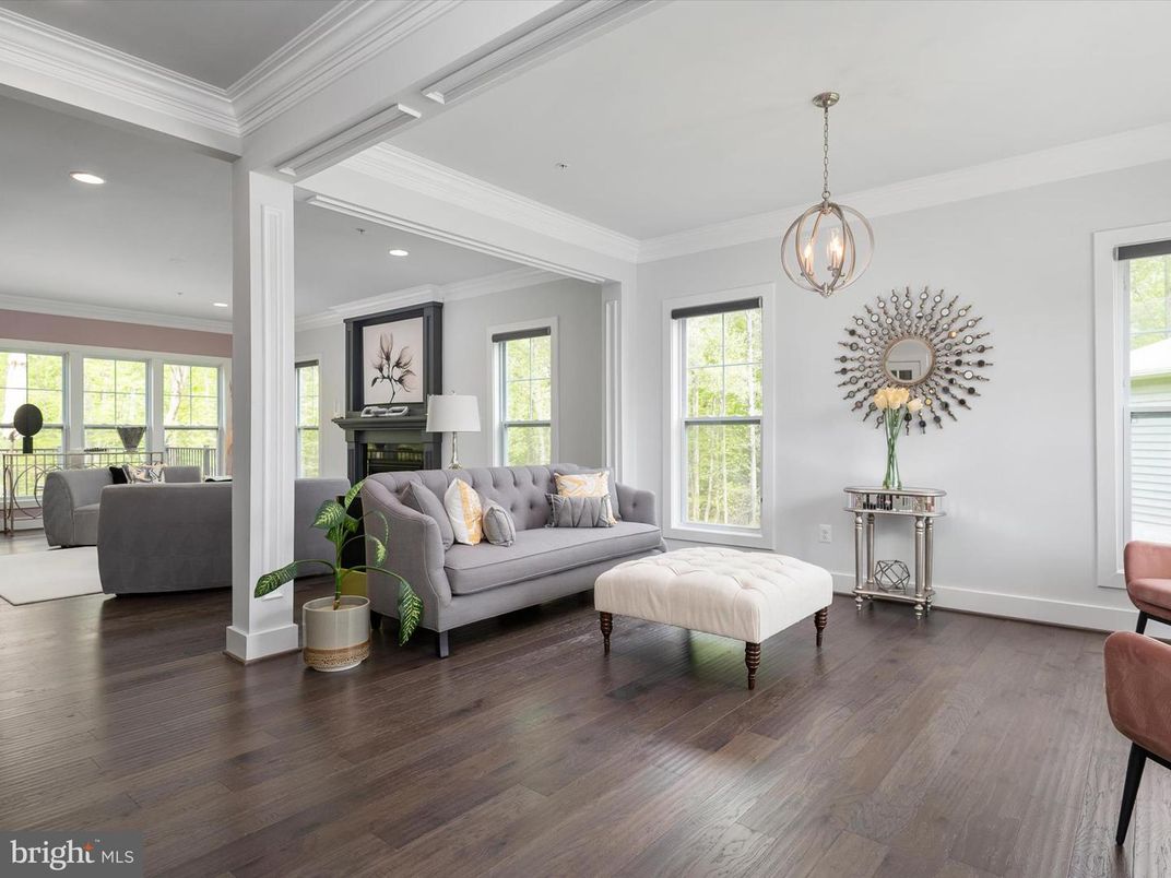 Fireplace, Interior, Living room, Pendant Lights, Recessed Lighting, Wood Texture Flooring