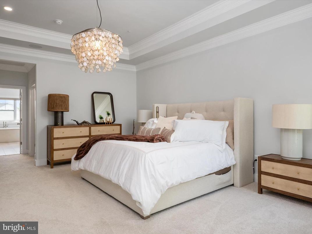 Bedroom, Interior, Pendant Lights, Recessed Lighting