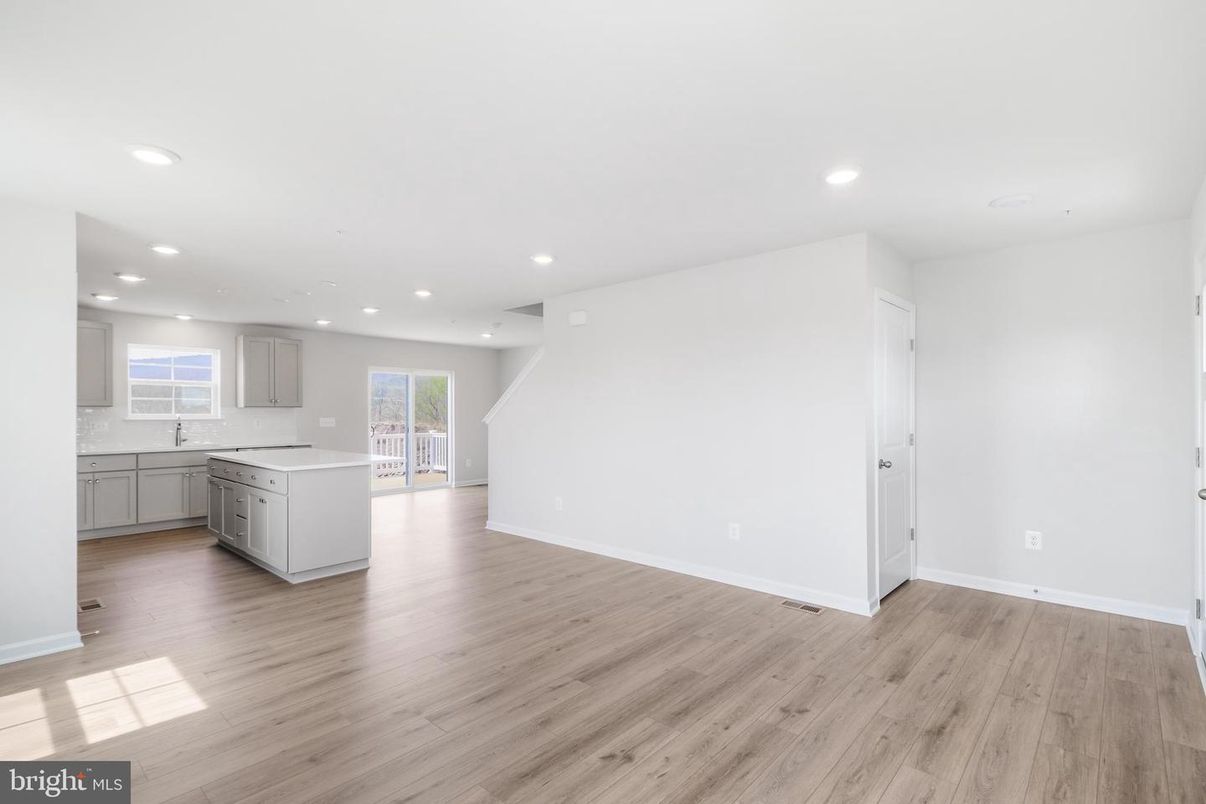 Empty room, Interior, Kitchen, Recessed Lighting, Wood Texture Flooring