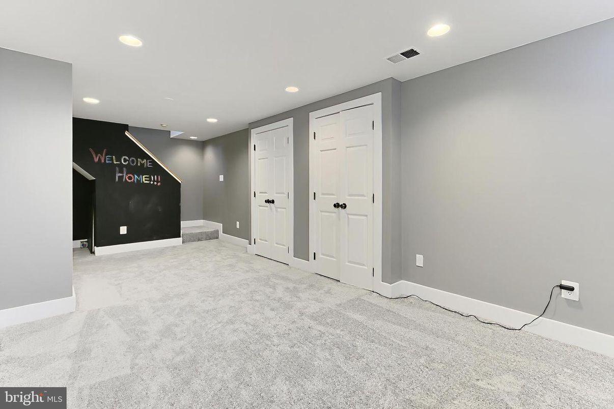 Interior, Recessed Lighting