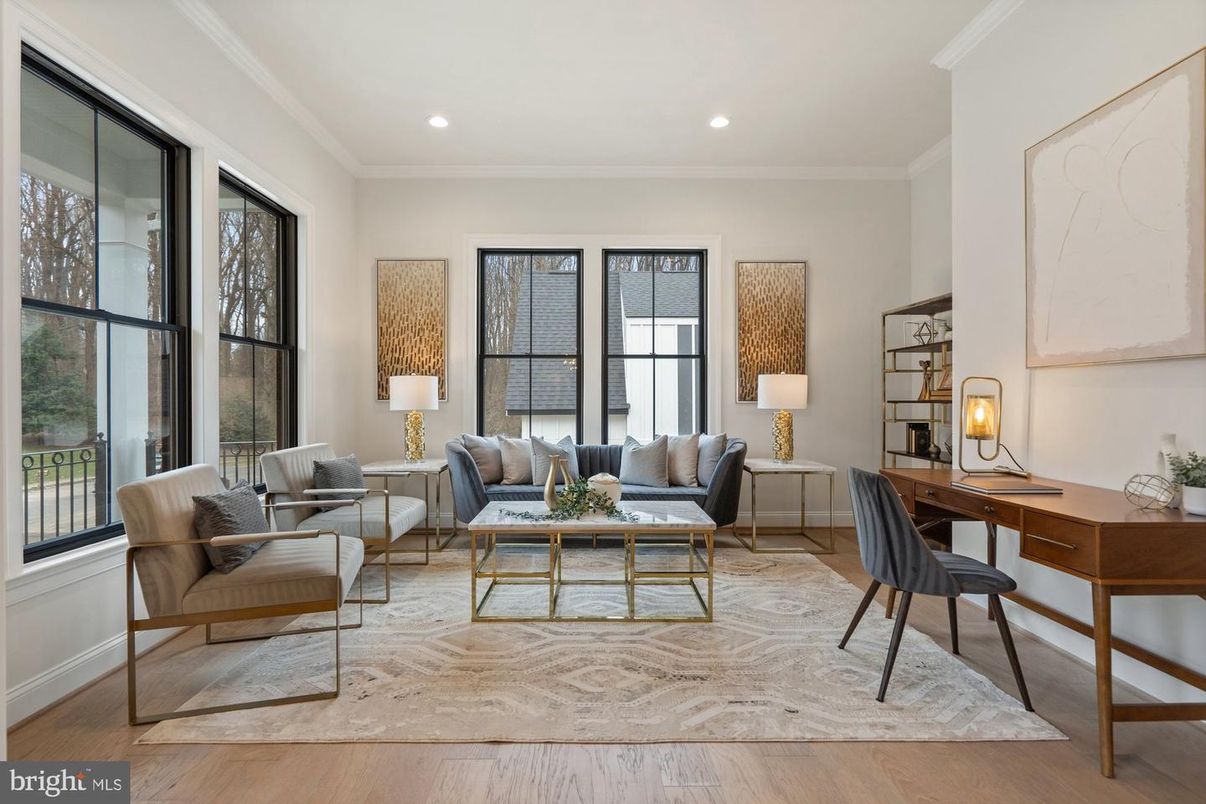 Home Office, Interior, Living room, Recessed Lighting, Wood Texture Flooring