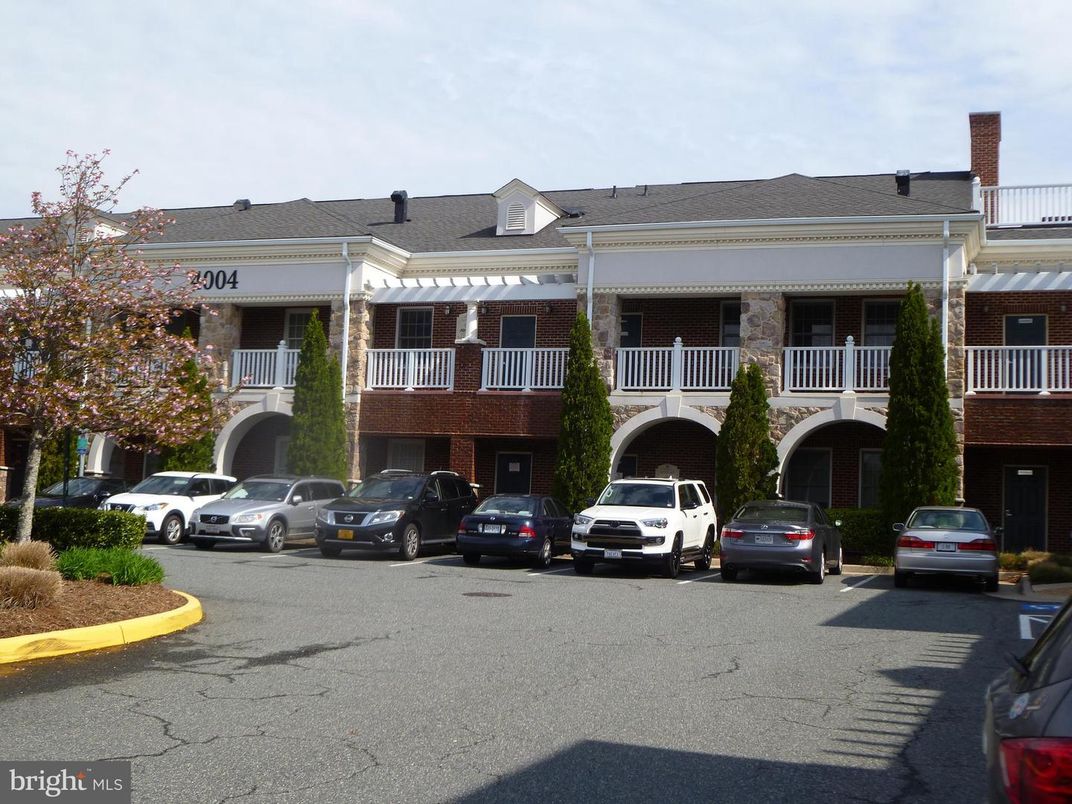 Exterior, Facade, Brick Facade, Condo Building