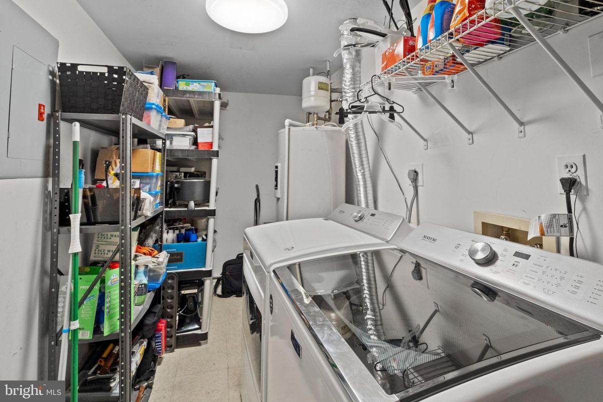 Interior, Washer