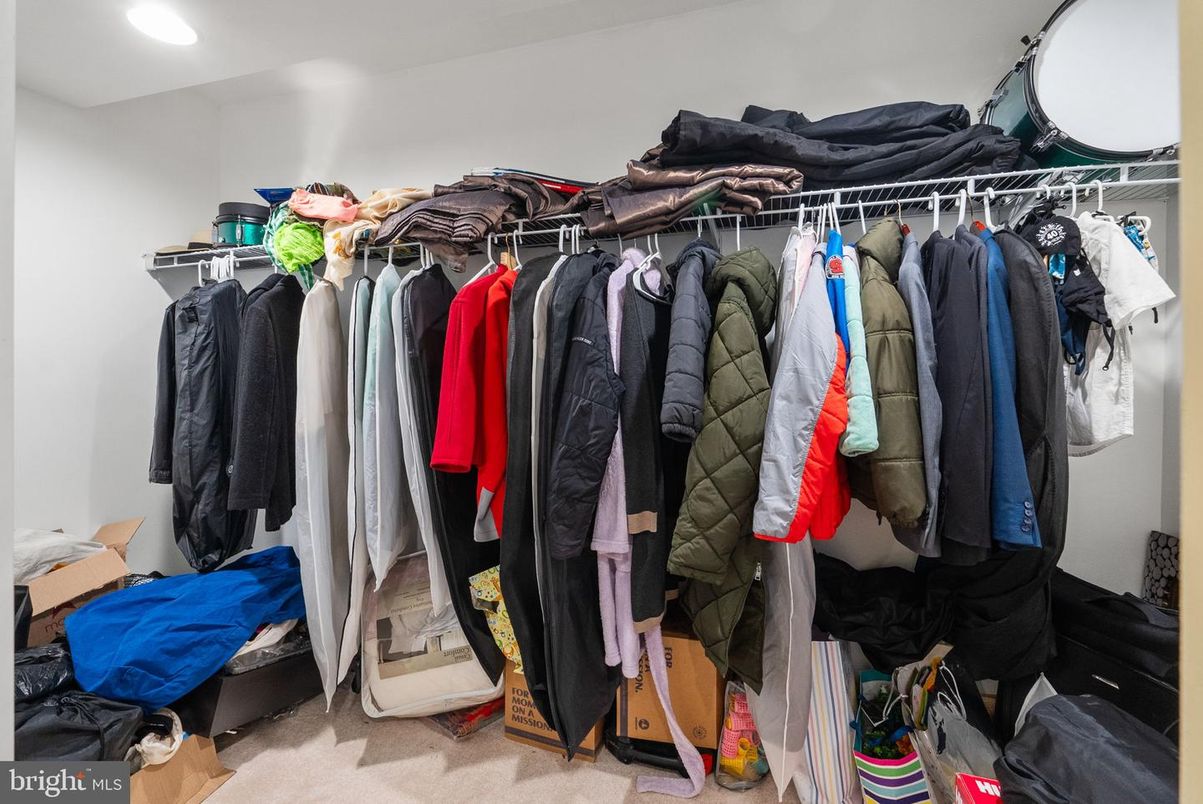 Interior, Recessed Lighting, Walk-in Closets