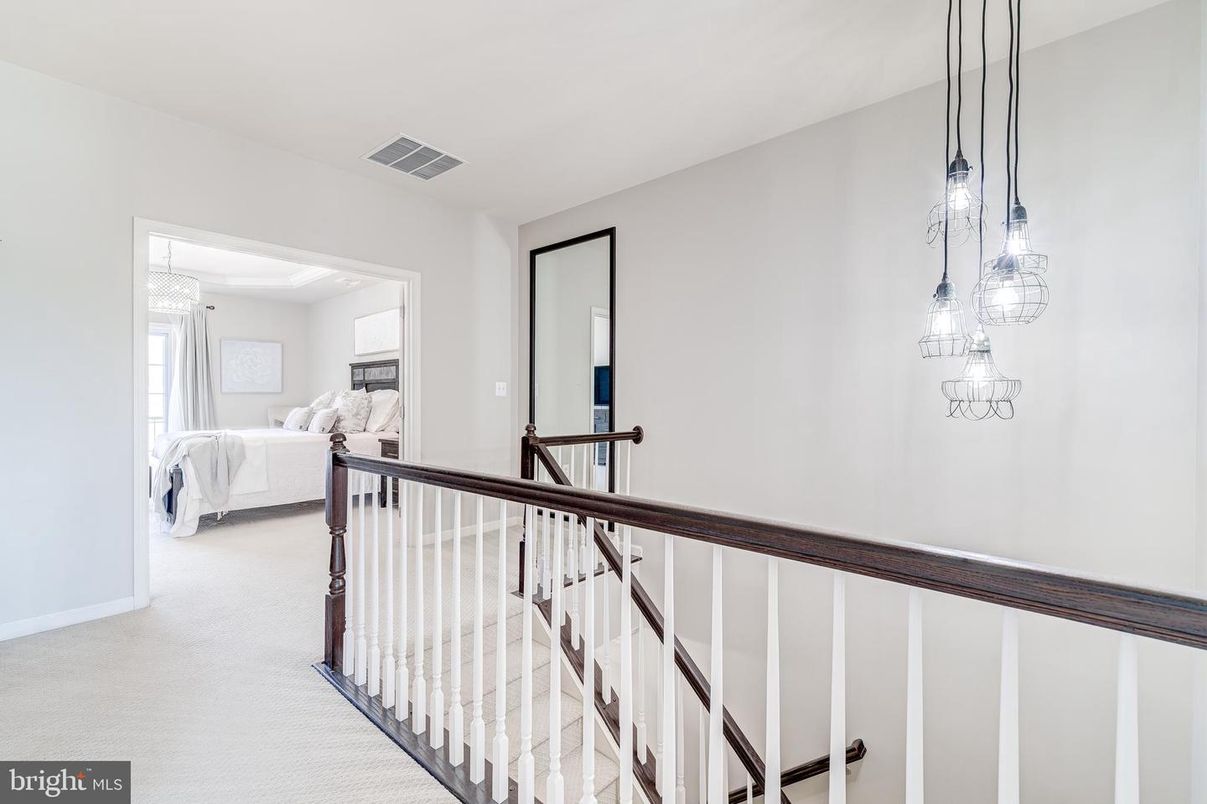 Bedroom, Interior, Pendant Lights