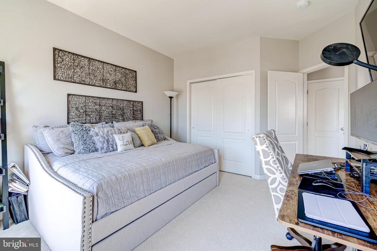 Bedroom, Home Office, Interior