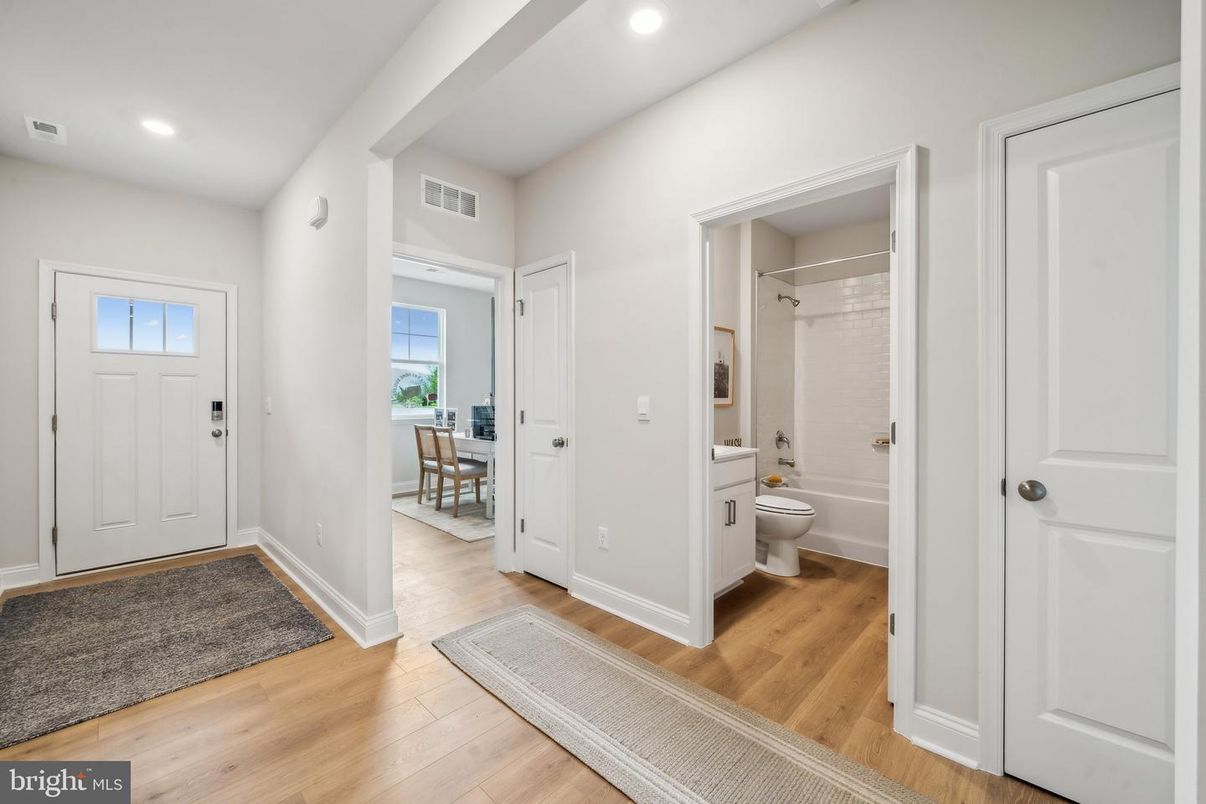 Bathroom, Interior, Recessed Lighting, Wood Texture Flooring