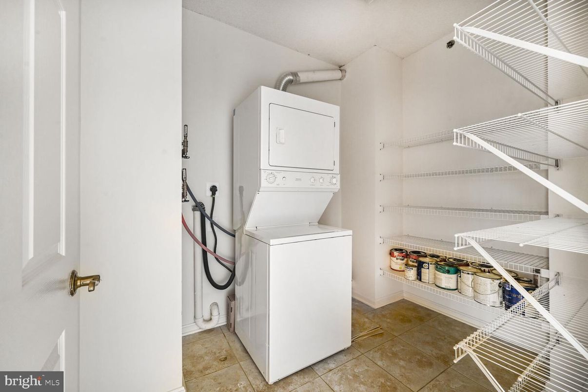 Interior, Utility Closets, Washer