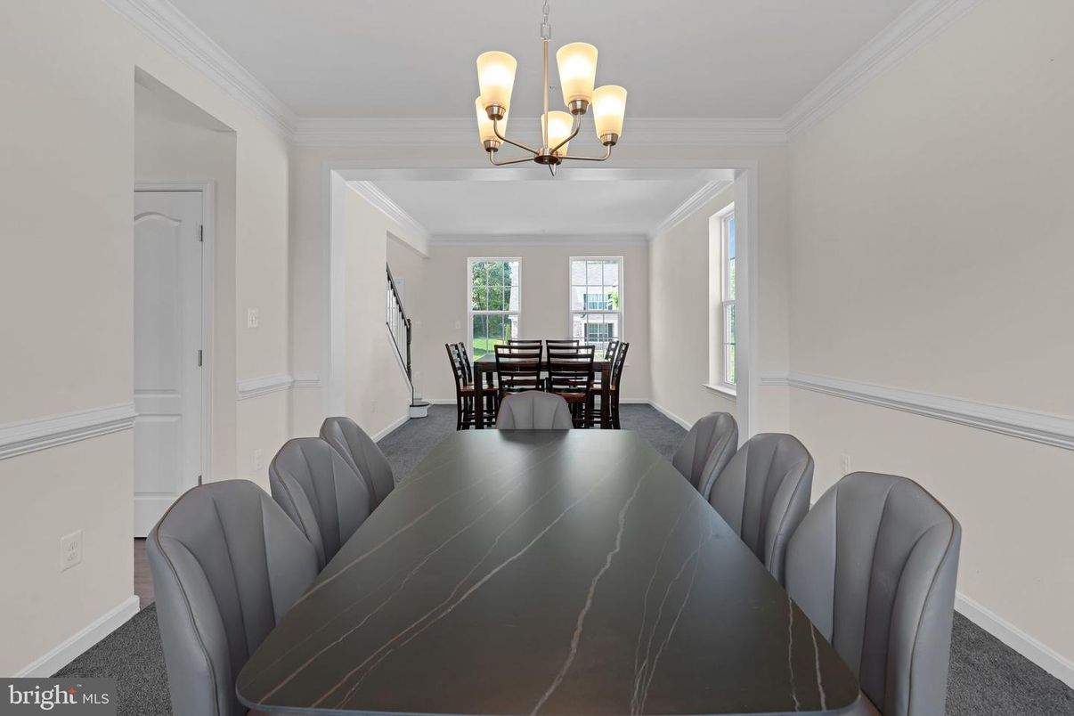 Chandelier, Dining room, Interior