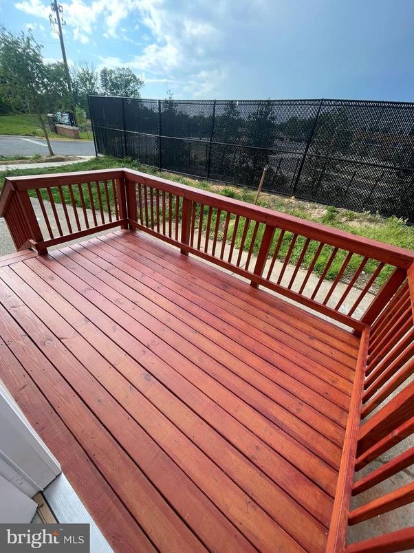 Exterior, Wood Texture Flooring