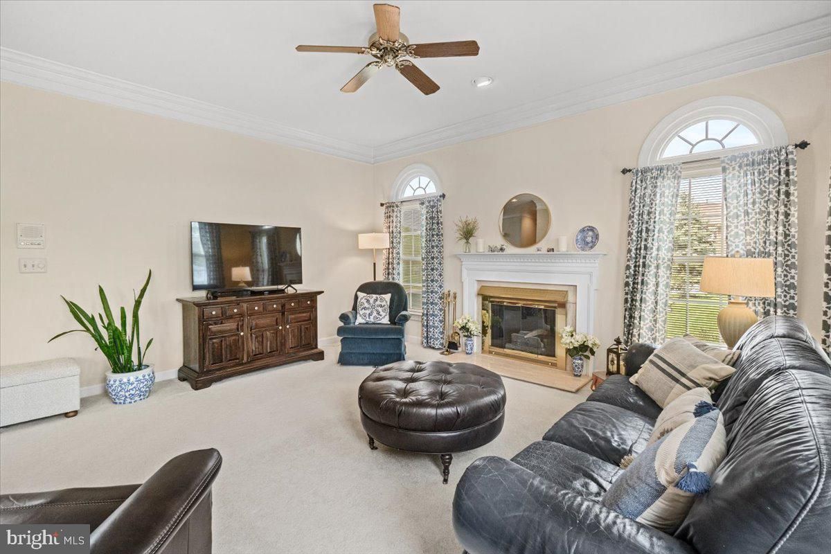 Fireplace, Interior, Living room, Recessed Lighting
