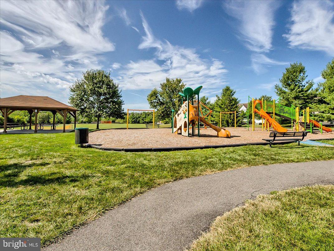 Backyard, Exterior, Playground