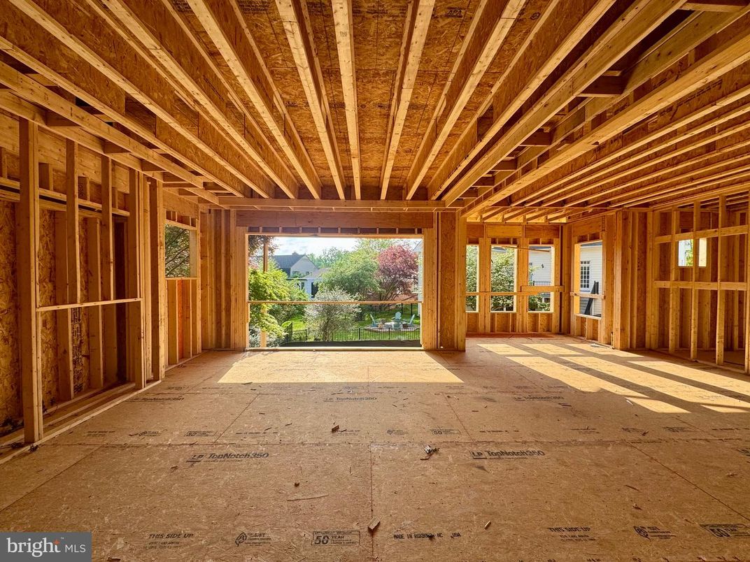 Empty room, Interior, Wooden Beams, Wooden Ceilings, Wooden Walls