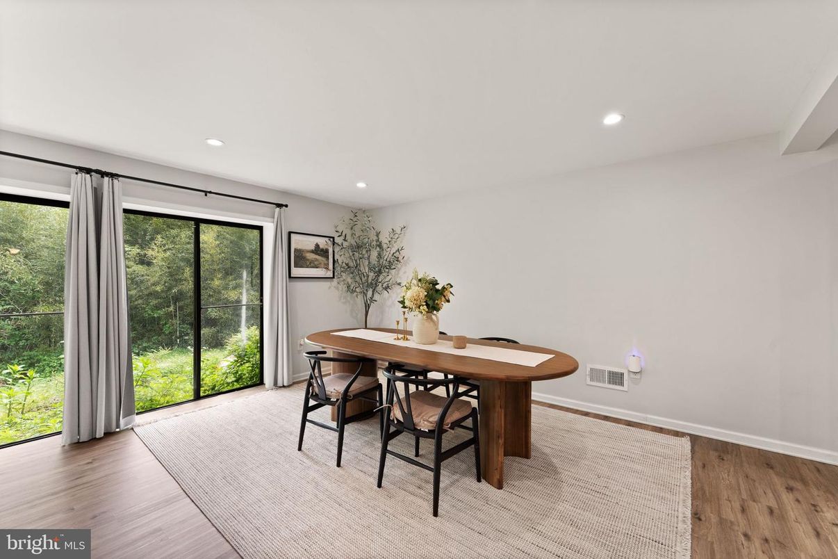 Dining room, Interior, Recessed Lighting, Wood Texture Flooring