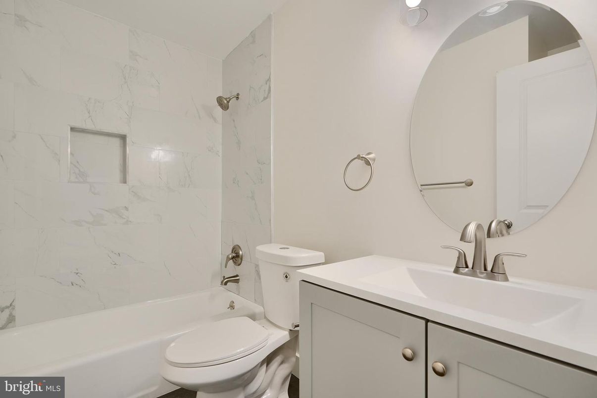 Bathroom, Interior, Marble Walls