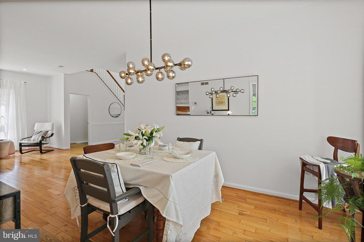 Dining room, Interior, Pendant Lights, Recessed Lighting, Wood Texture Flooring