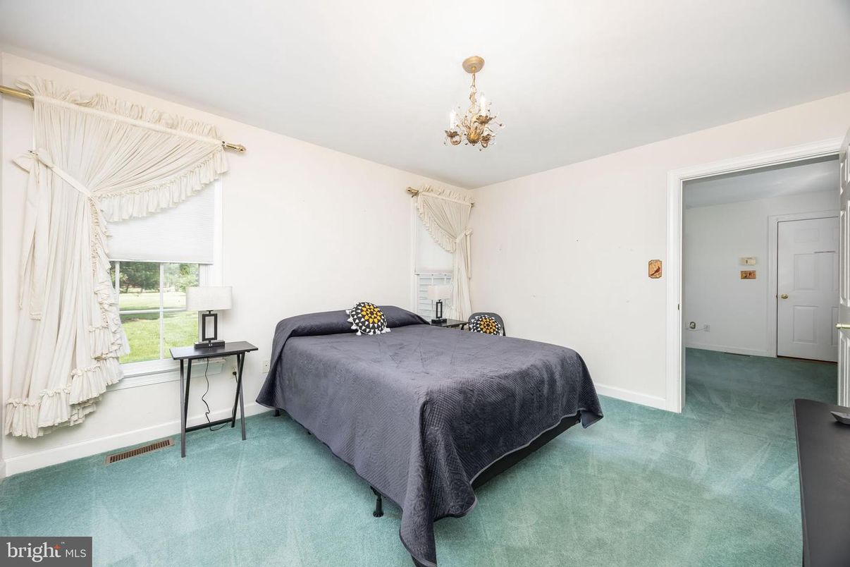 Bedroom, Chandelier, Interior