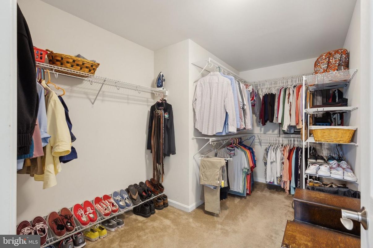 Interior, Walk-in Closets