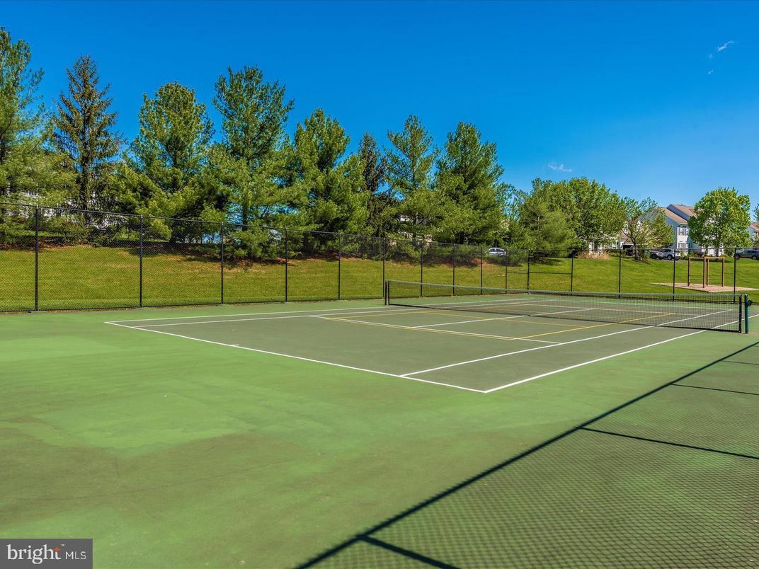Exterior, Tennis Courts