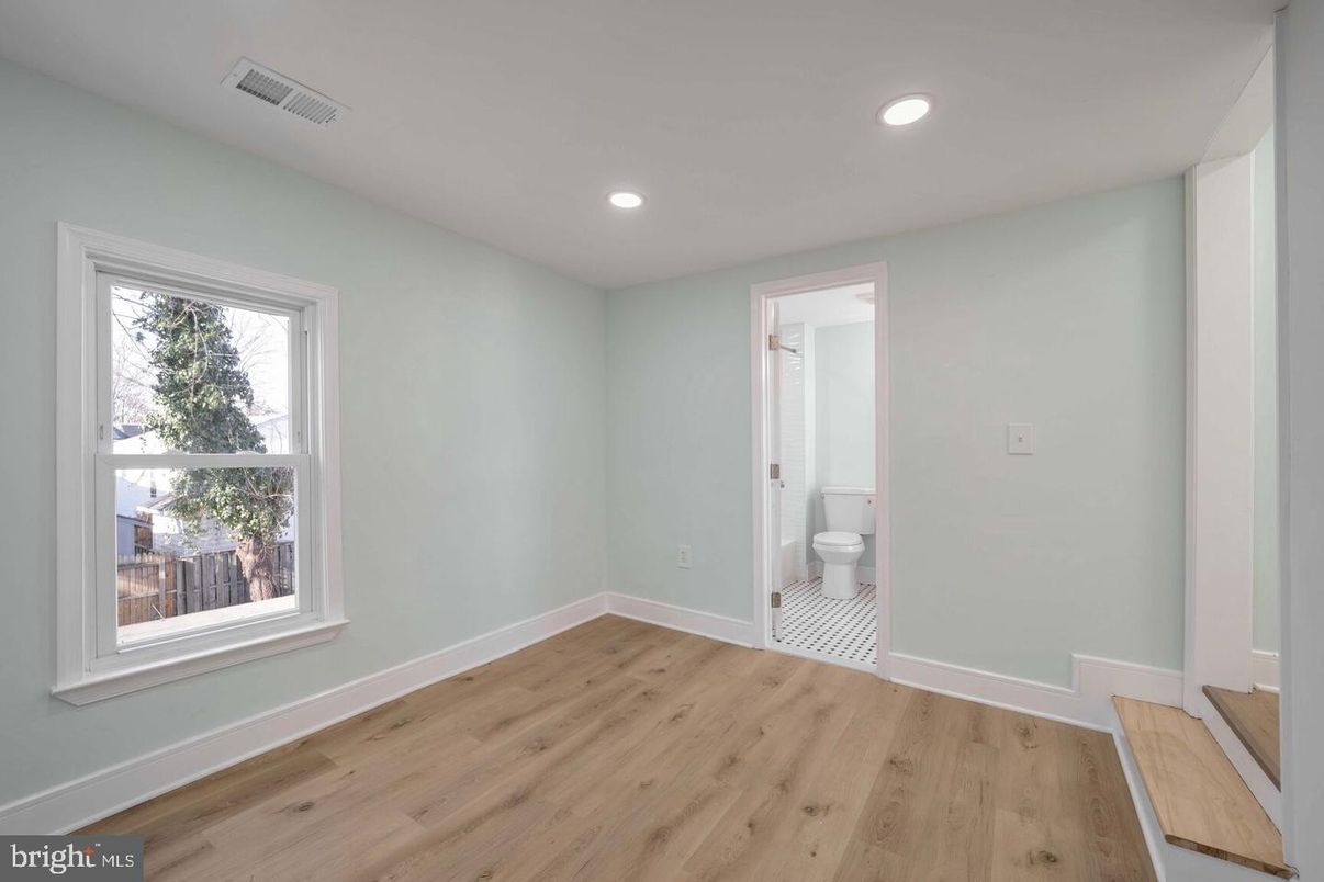 Bathroom, Empty room, Interior, Recessed Lighting, Wood Texture Flooring