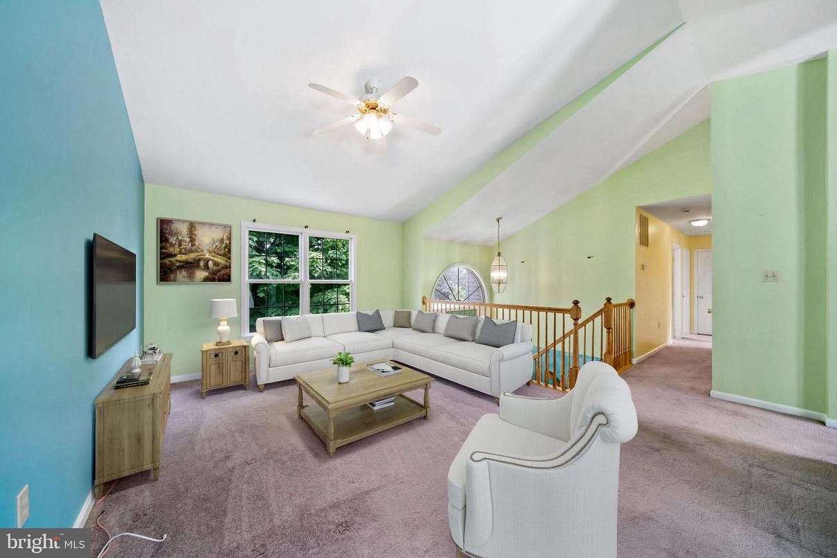 Interior, Living room, Pendant Lights