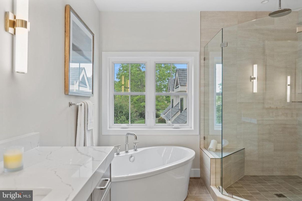 Bathroom, Free Standing Baths, Glass Shower, Interior