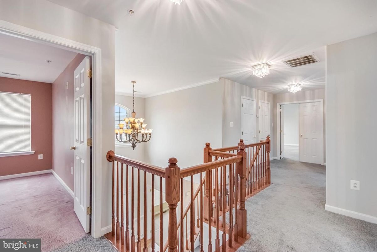 Chandelier, Dining room, Interior