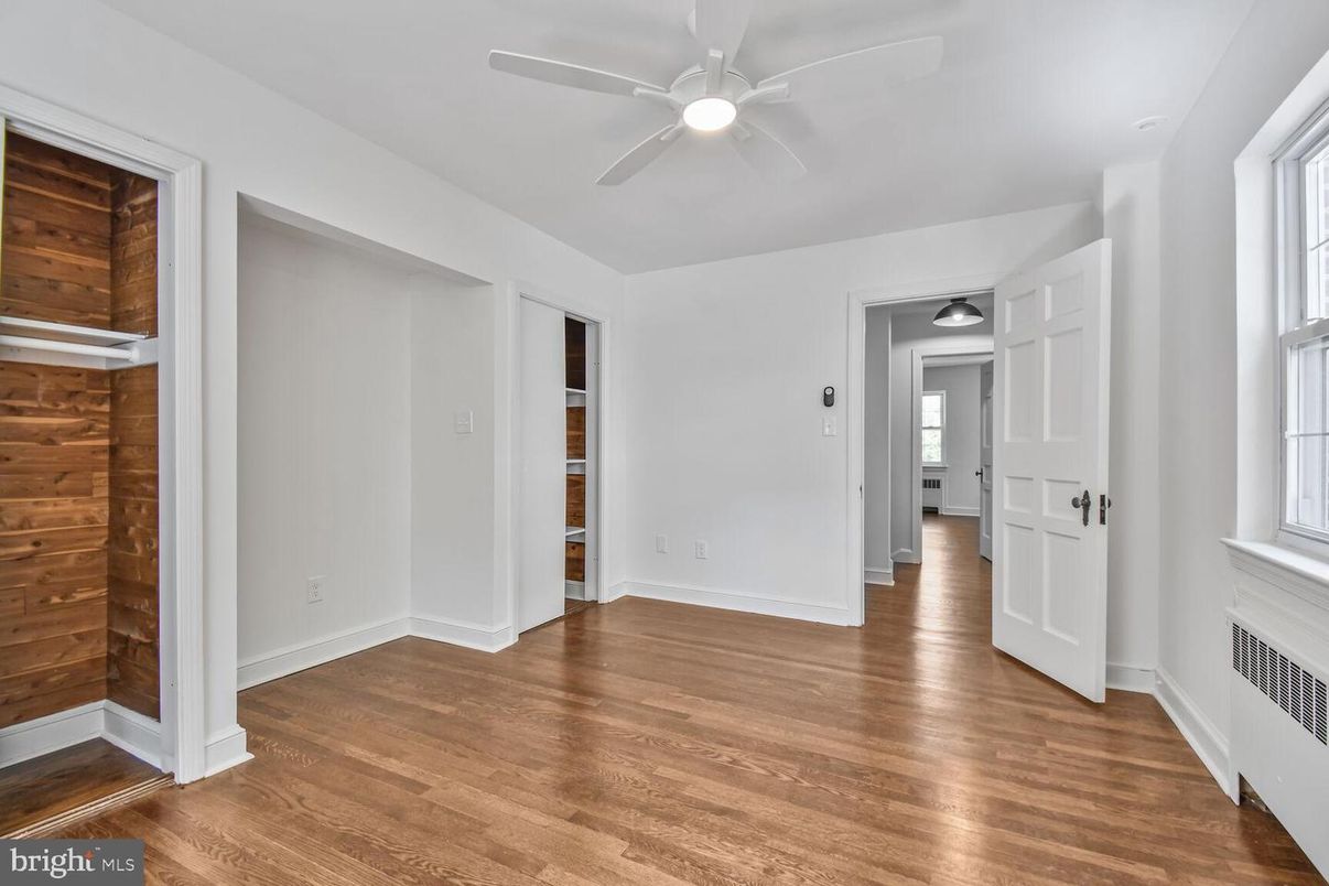 Empty room, Interior, Wood Texture Flooring, Wooden Walls
