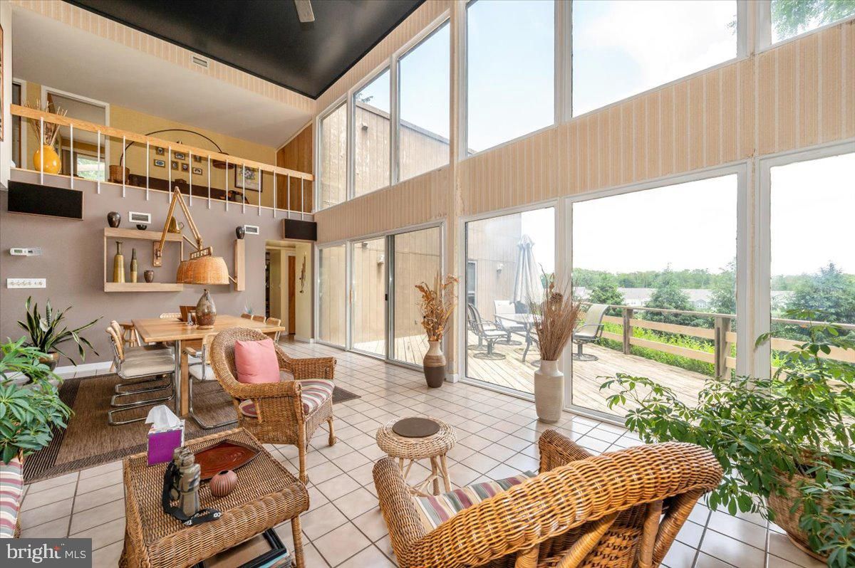 Dining room, Interior, Sun Room