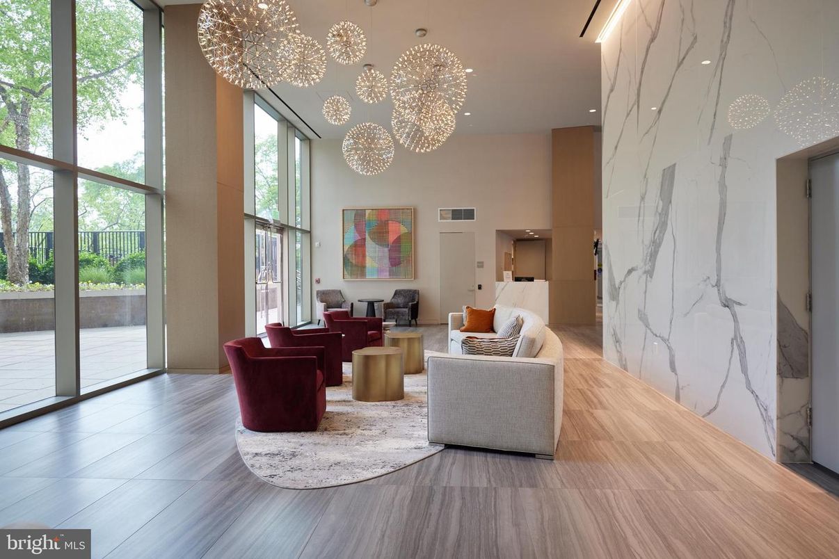 Interior, Living room, Marble Walls, Pendant Lights, Recessed Lighting, Wood Texture Flooring