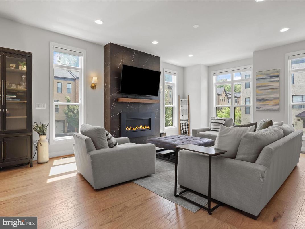 Fireplace, Interior, Living room, Recessed Lighting, Wood Texture Flooring