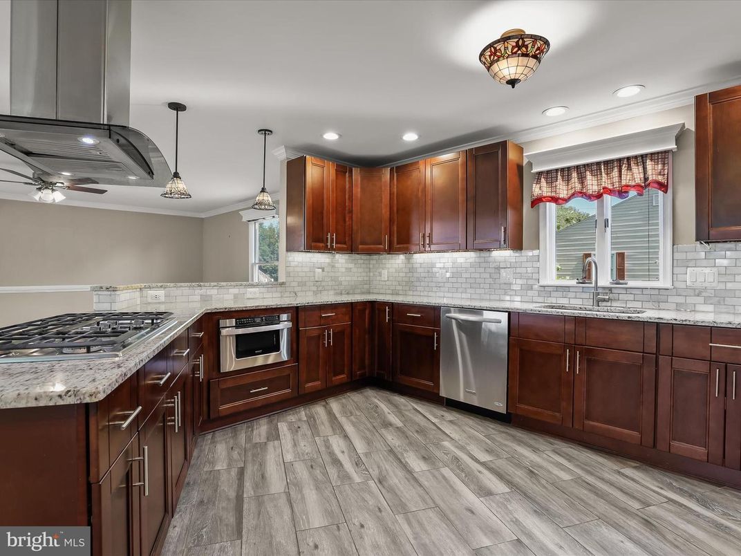 Interior, Kitchen, Pendant Lights, Recessed Lighting, Stainless Steel Appliances, Wood Texture Flooring