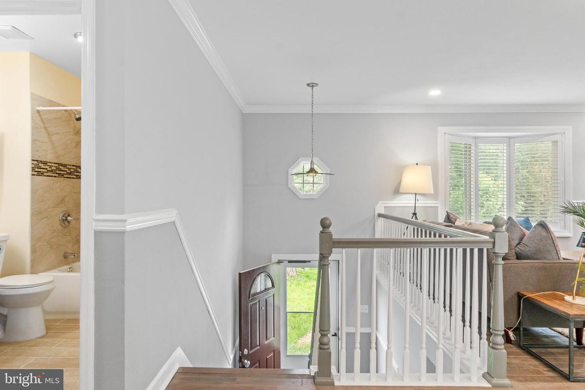 Bathroom, Interior, Pendant Lights, Recessed Lighting