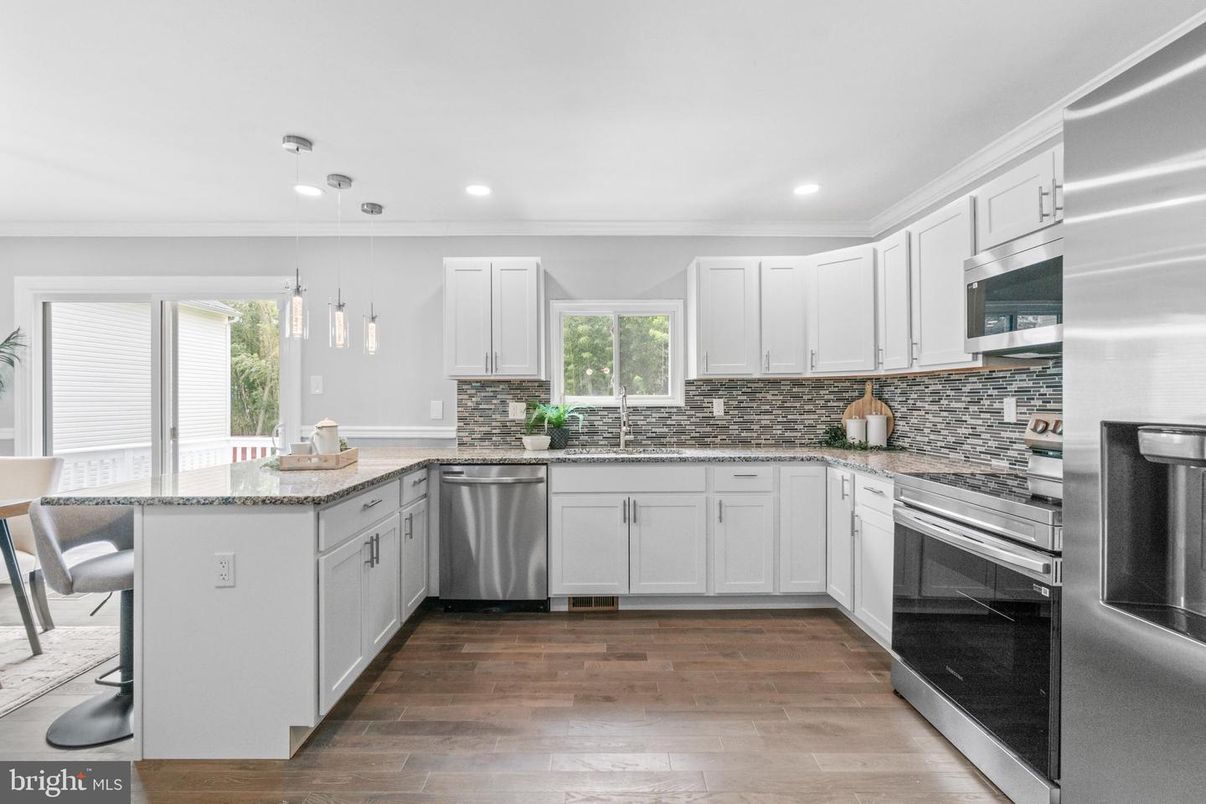 Interior, Kitchen, Pendant Lights, Recessed Lighting, Stainless Steel Appliances, Wood Texture Flooring