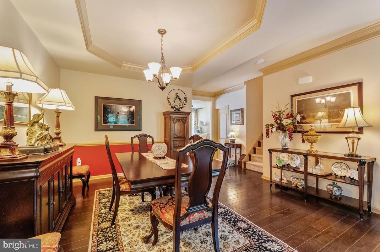 Chandelier, Dining room, Interior, Wood Texture Flooring