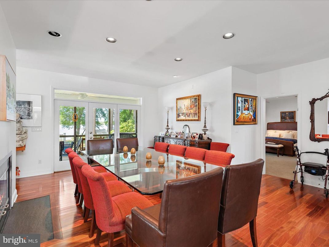 Dining room, Fireplace, Interior, Recessed Lighting, Wood Texture Flooring