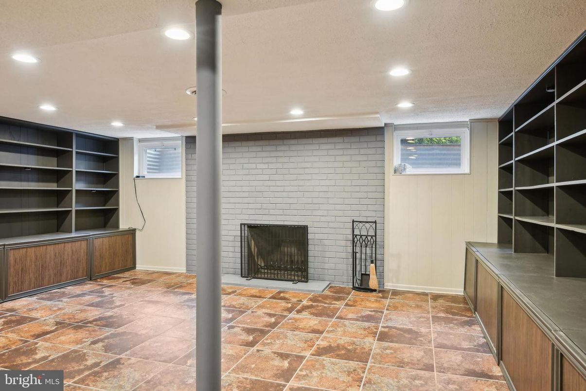 Fireplace, Interior, Recessed Lighting, Stone Walls
