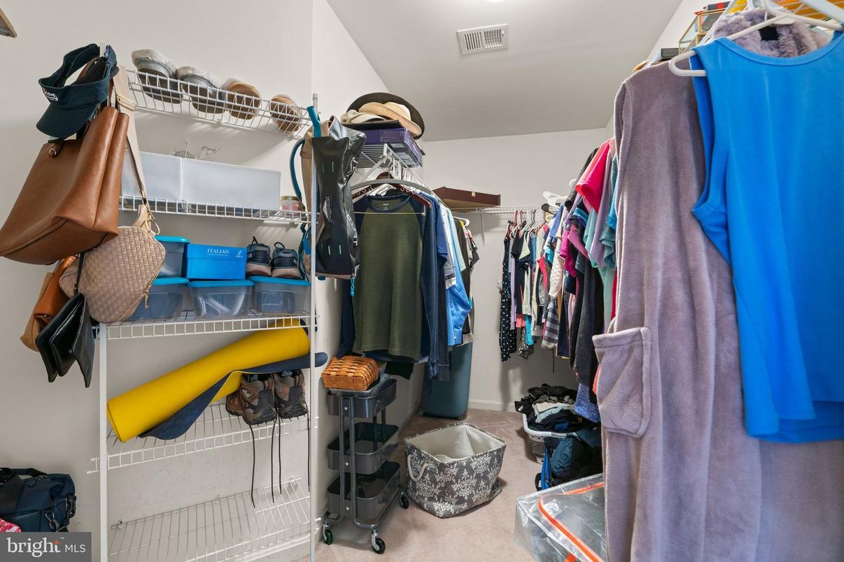 Interior, Walk-in Closets