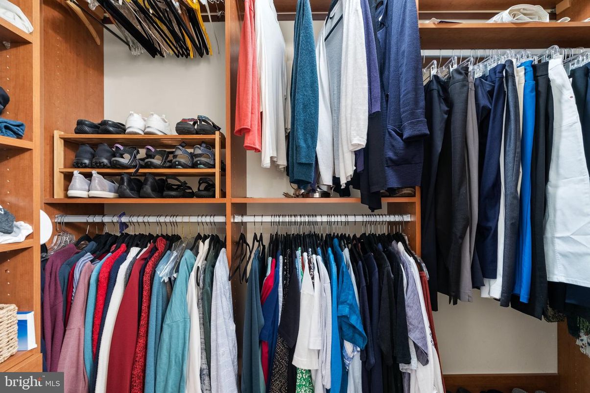 Interior, Walk-in Closets