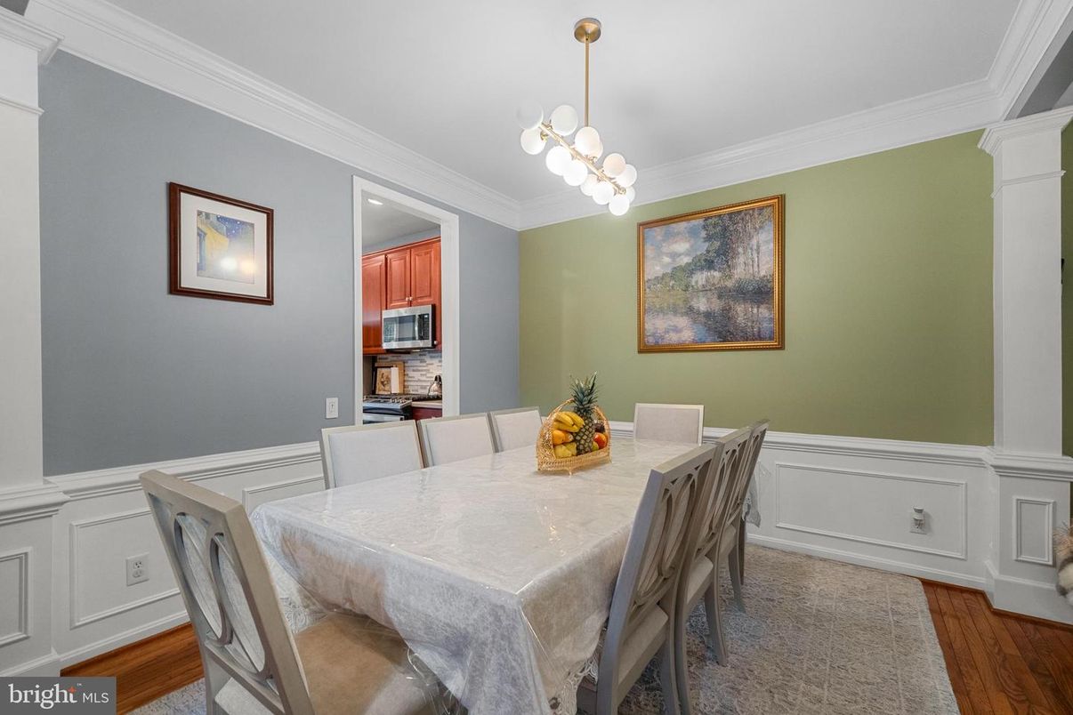 Dining room, Interior, Pendant Lights, Recessed Lighting, Wood Texture Flooring
