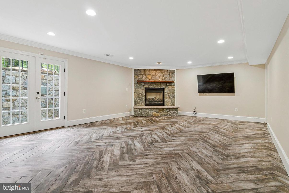 Empty room, Fireplace, Interior, Recessed Lighting, Wood Texture Flooring