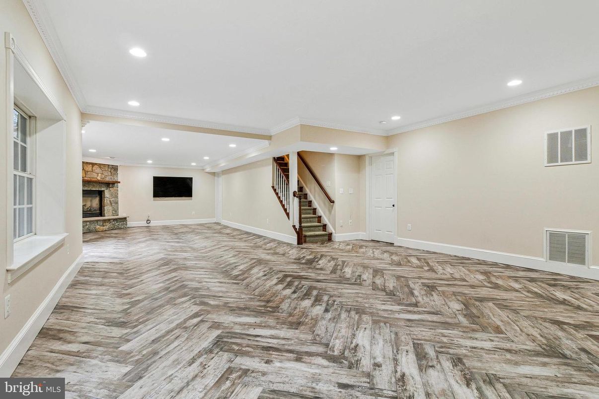 Empty room, Fireplace, Interior, Recessed Lighting, Wood Texture Flooring