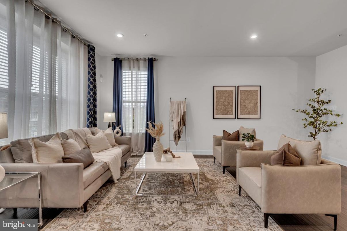 Interior, Living room, Recessed Lighting