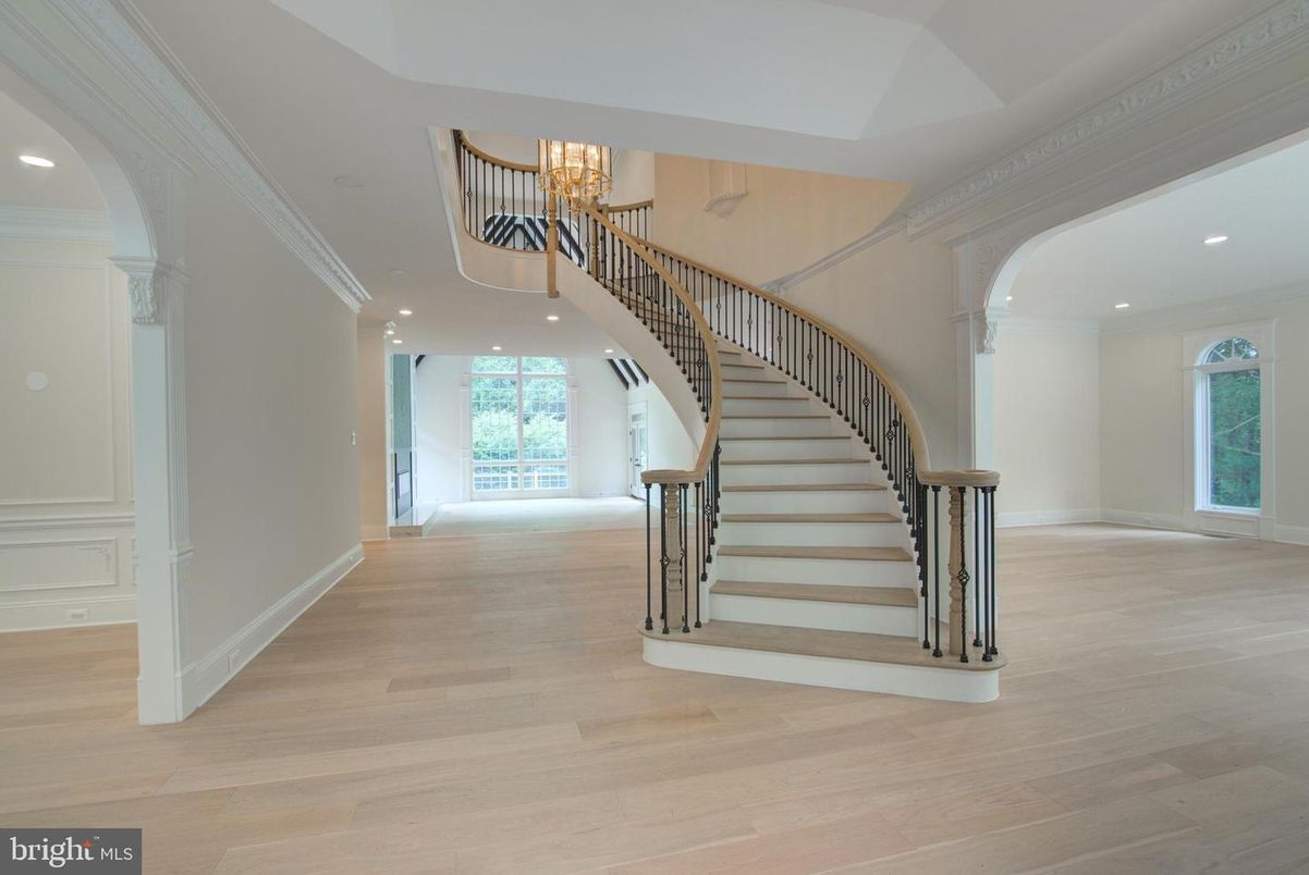 Chandelier, Interior, Recessed Lighting, Wood Texture Flooring