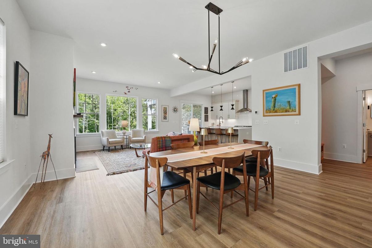Dining room, Interior, Kitchen, Living room, Pendant Lights, Recessed Lighting, Stainless Steel Appliances, Wood Texture Flooring