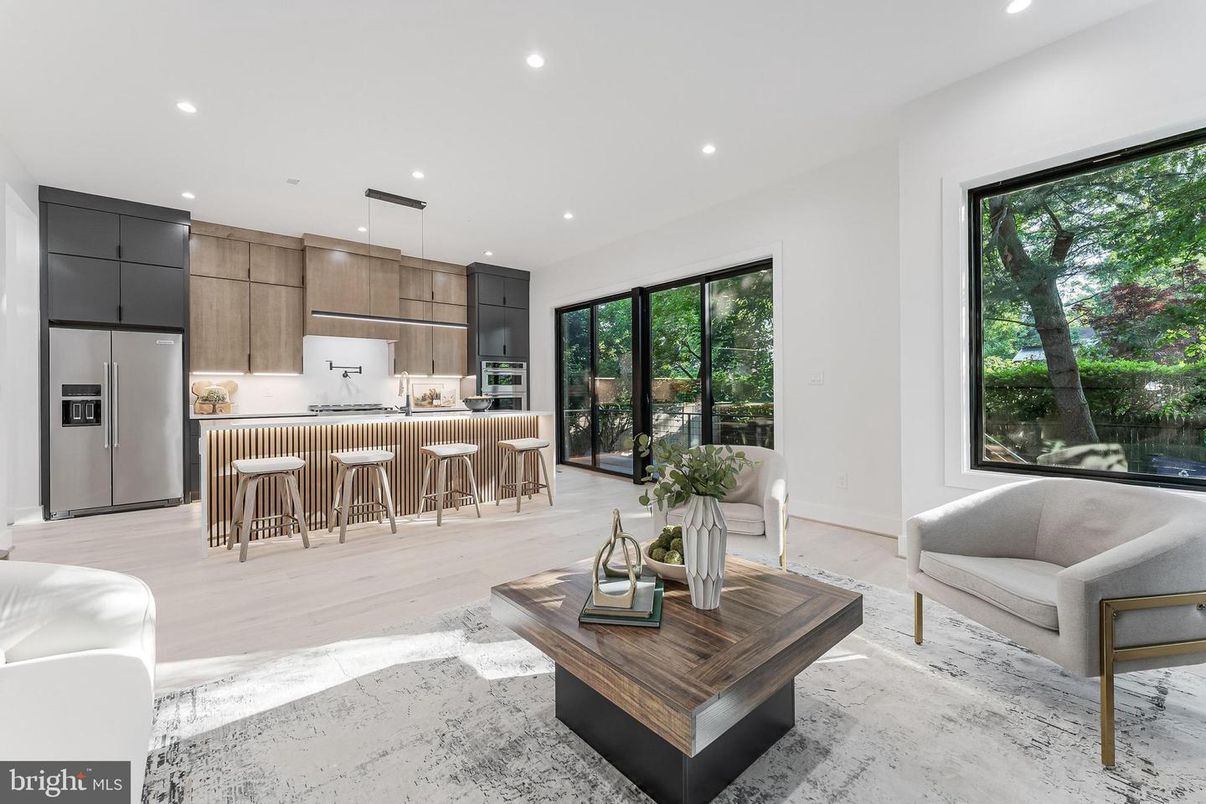 Interior, Kitchen, Living room, Pendant Lights, Recessed Lighting, Stainless Steel Appliances, Wood Texture Flooring