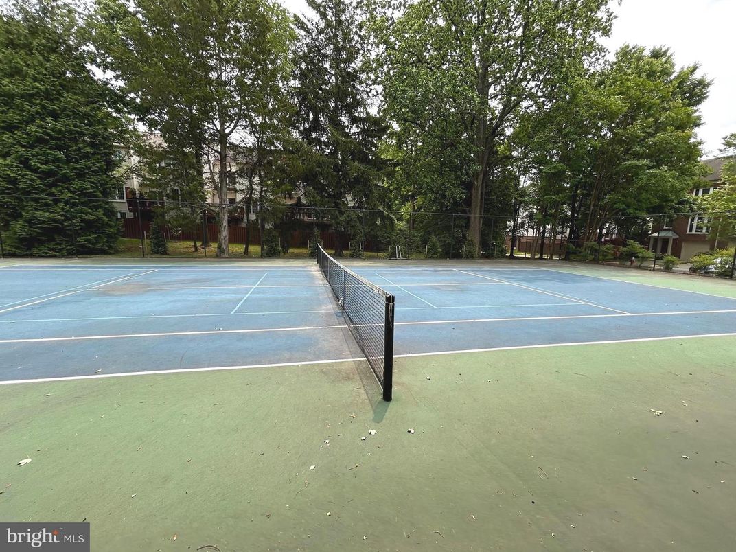 Exterior, Tennis Courts